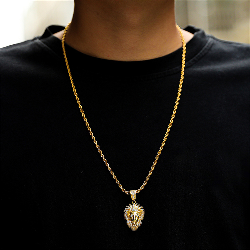 Collane con Pendenti a Forma d - Men Accessories Singapore recensione e prezzo