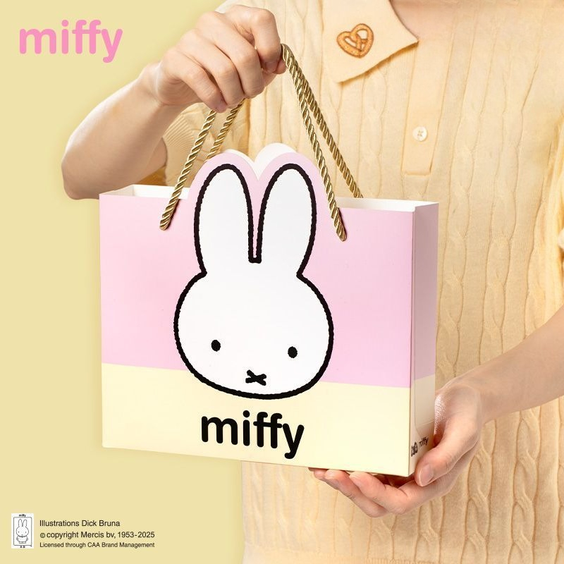 Fotocamera CCD Miffy con Scato - Men Accessories Gift Set recensione e prezzo