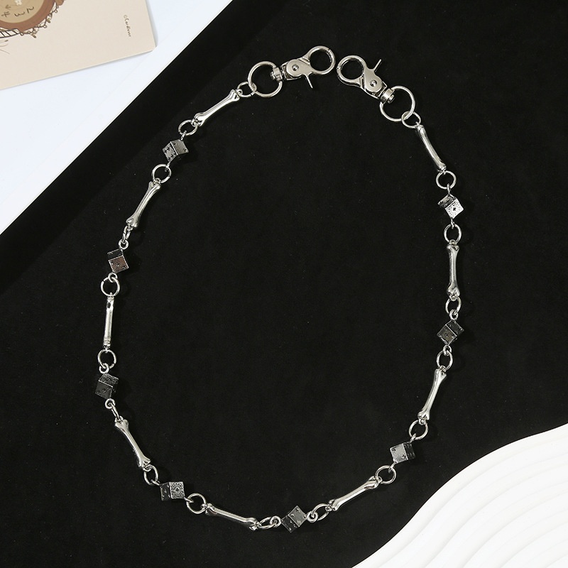 Catena per pantaloni con dadi  - Men'S Accessories Chain recensione e prezzo